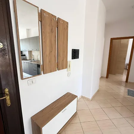 Cozy Triple Vlorë